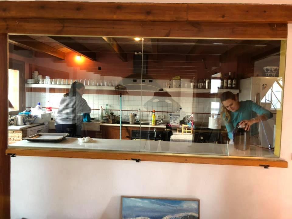 Refugio Del Aguila "Casa Diaman" Guest House Гехар-Сиера Екстериор снимка