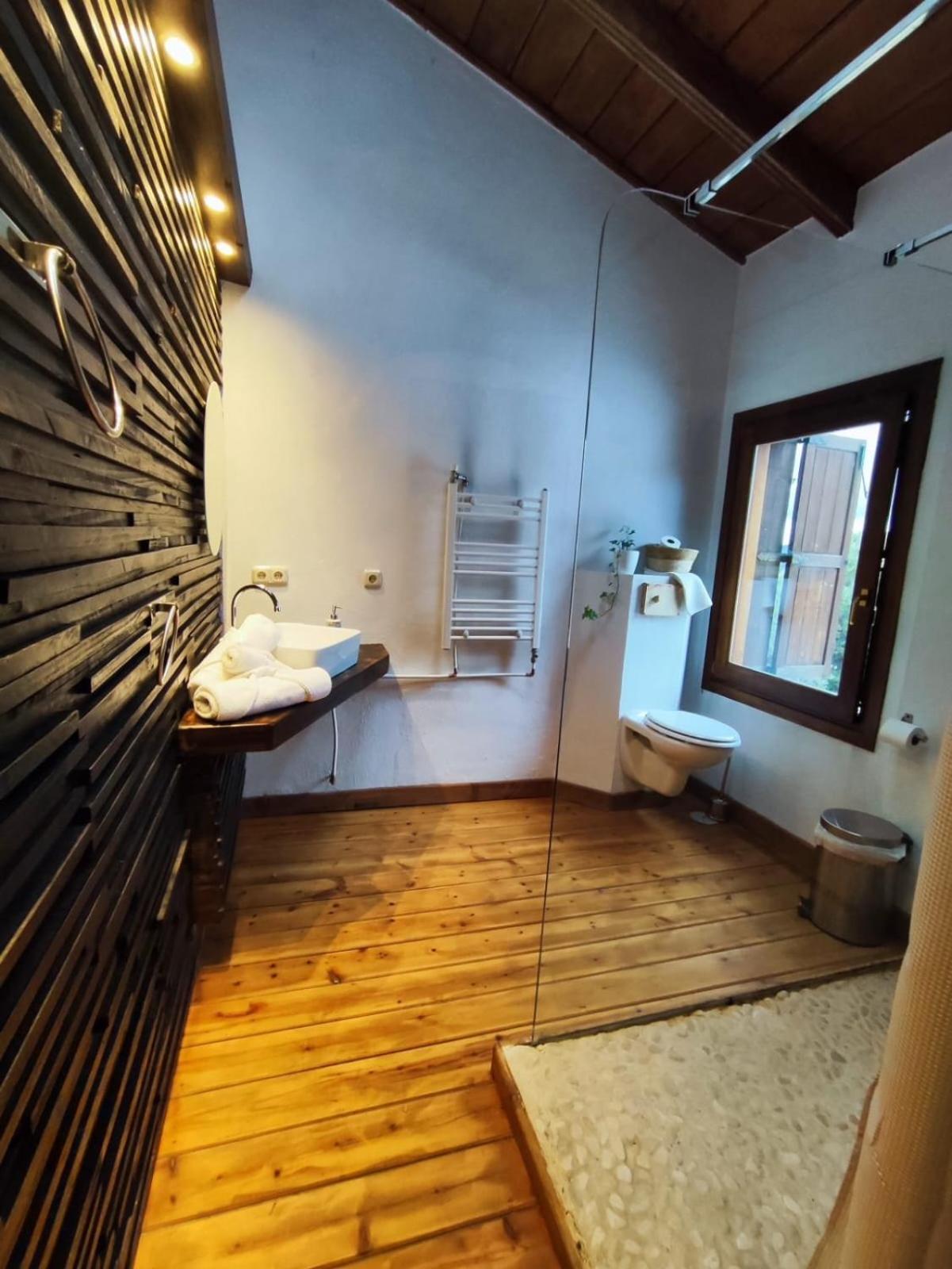 Refugio Del Aguila "Casa Diaman" Guest House Гехар-Сиера Екстериор снимка