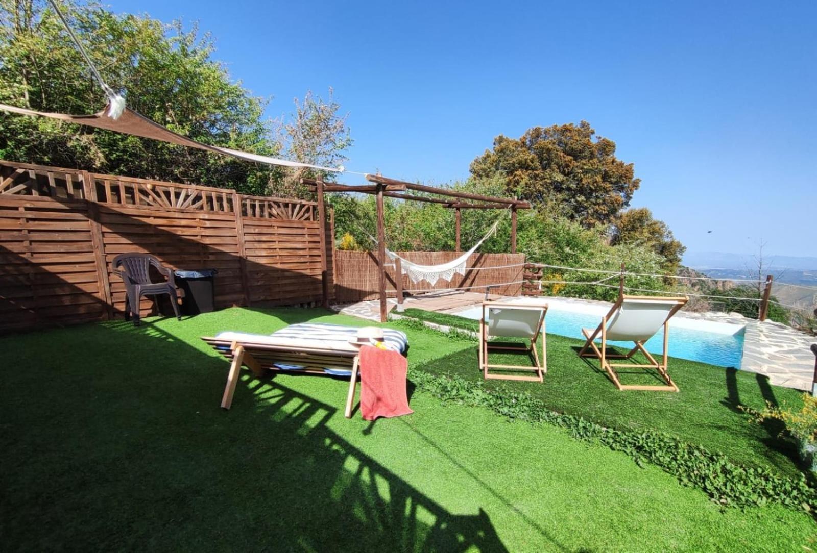 Refugio Del Aguila "Casa Diaman" Guest House Гехар-Сиера Екстериор снимка